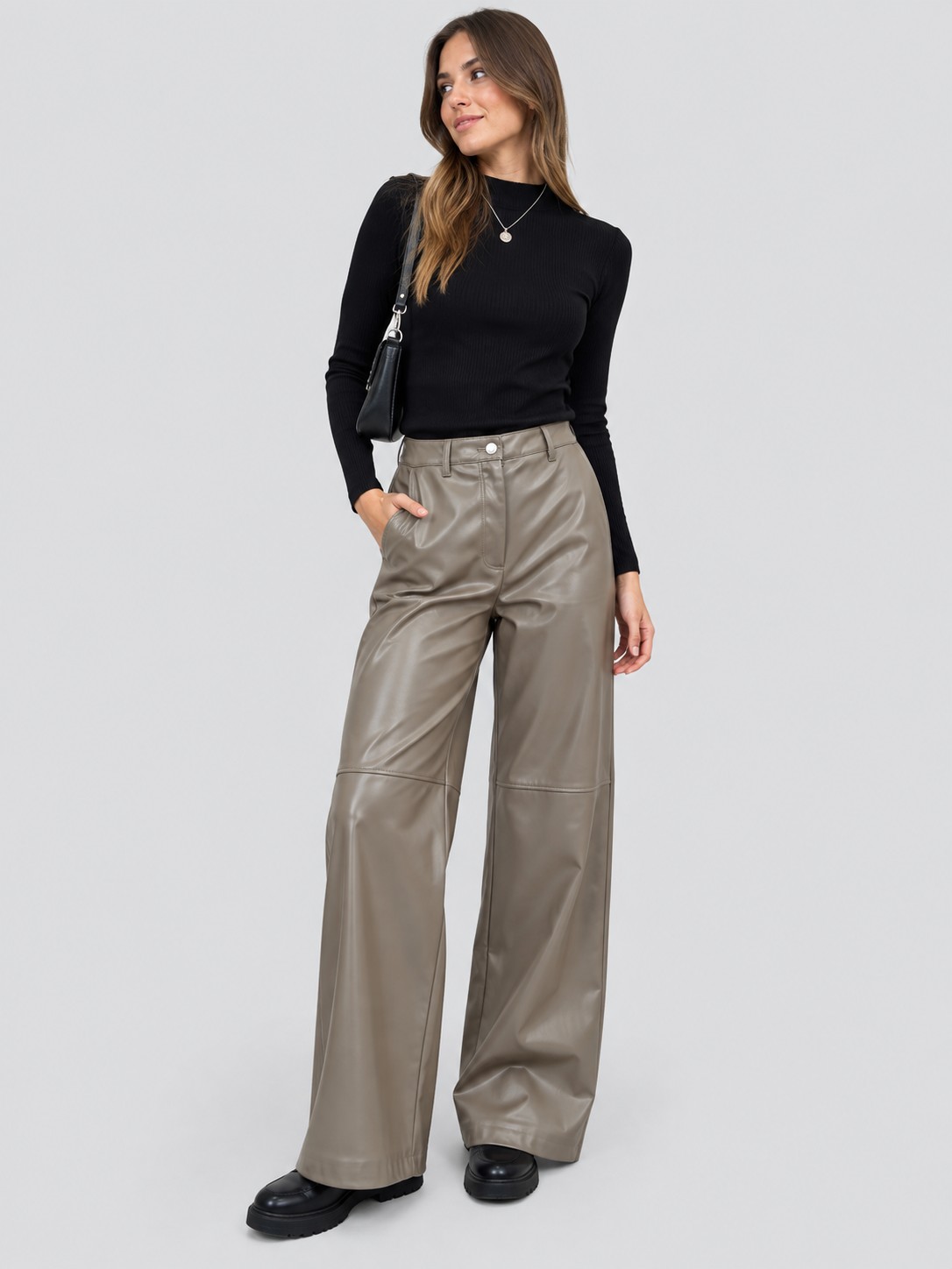 PANTALON - CALVIN KLEIN (NUEVO CON ETIQUETA), imagen 1 de 4