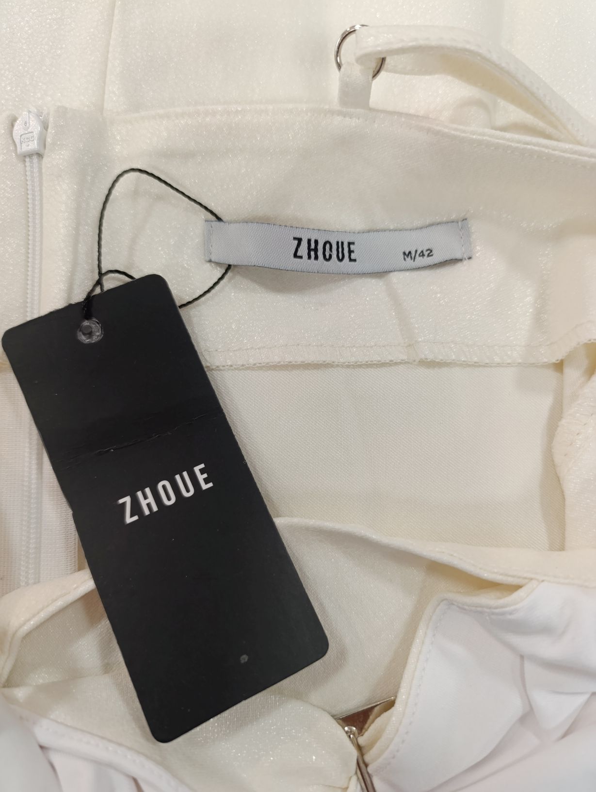 VESTIDO - ZHOUE (NUEVO CON ETIQUETA), imagen 5 de 7
